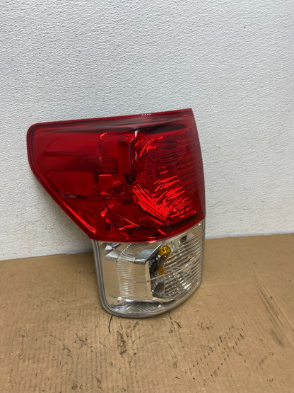 2007 to 2013 Toyota Tundra Left Driver LH Tail Light AD2398 DG2