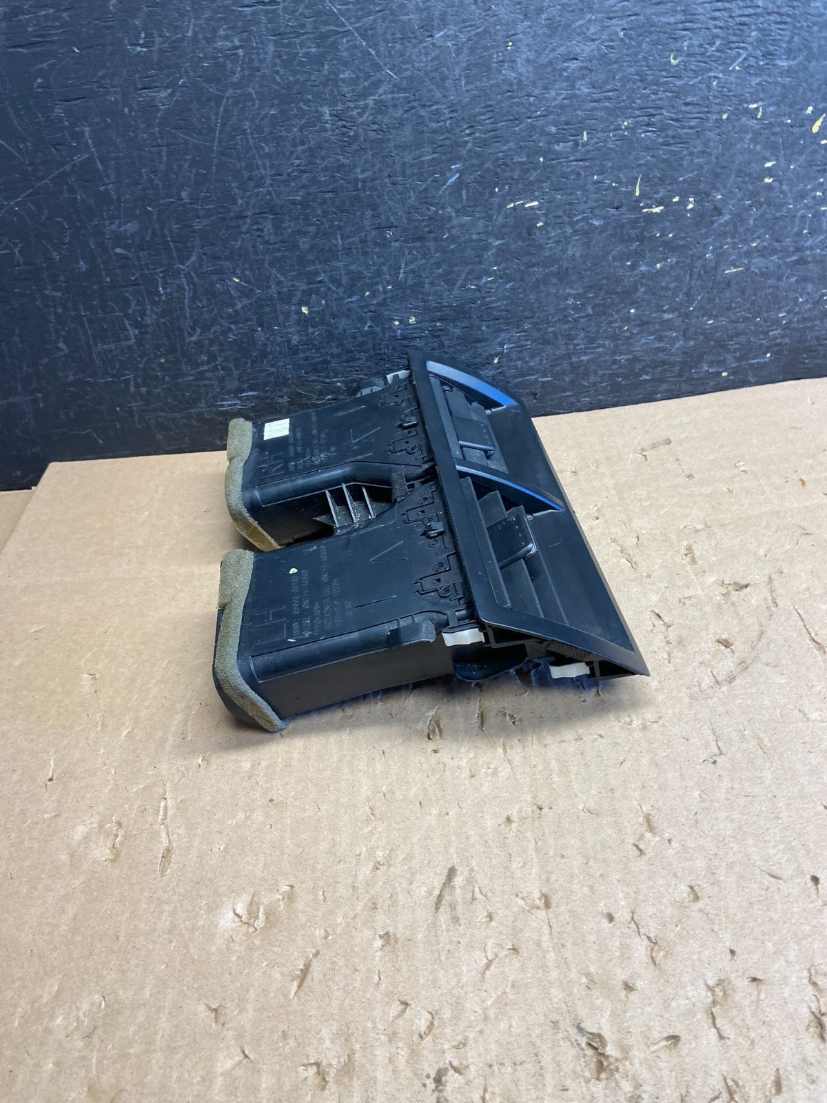 2012-2014 Toyota Camry Center Dashboard A/C HVAC Heater Air Vent Trim AI3161 DG1