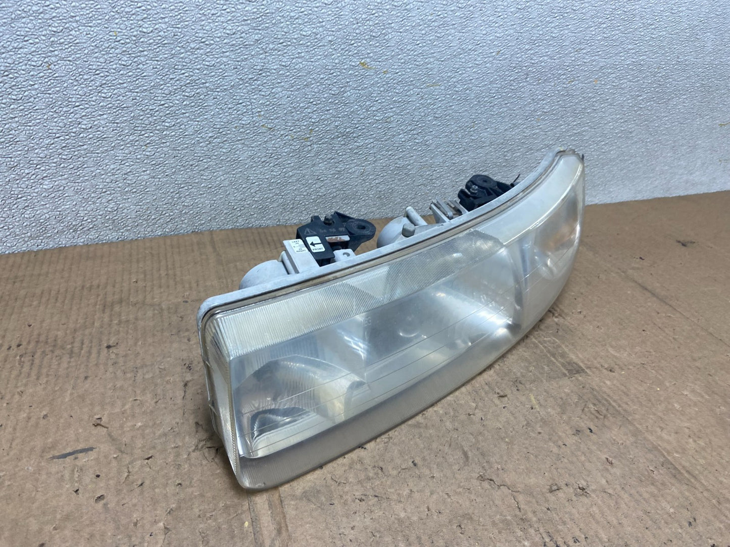 1997 - 2000 Saturn SC S Series Coupe Left Driver LH Halogen Headlights AA6669 DG2