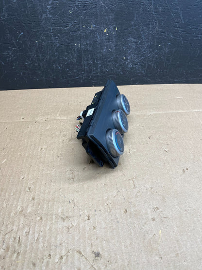 2009 - 2013 Mazda 6 A/C Manual Climate Control Panel AC6416 DG1