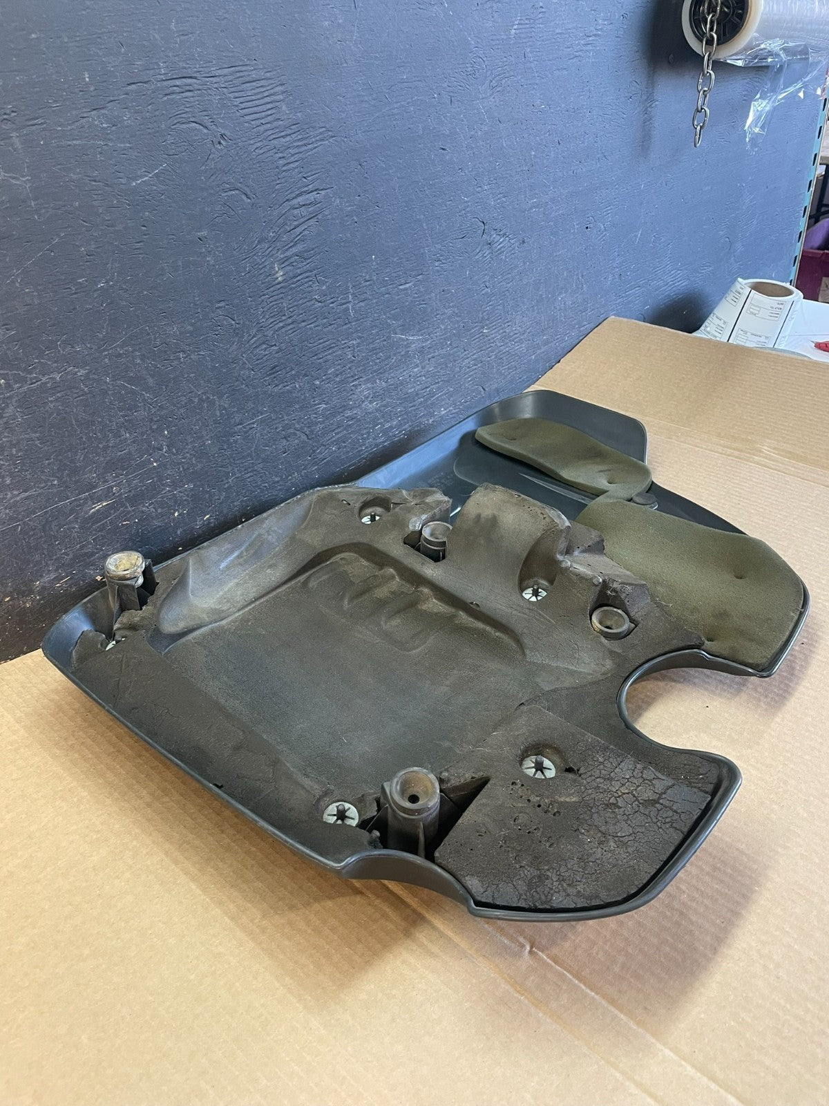 2011-2023 Chrysler 300 3.6L V6 Engine Motor Cover AF3524 DG4