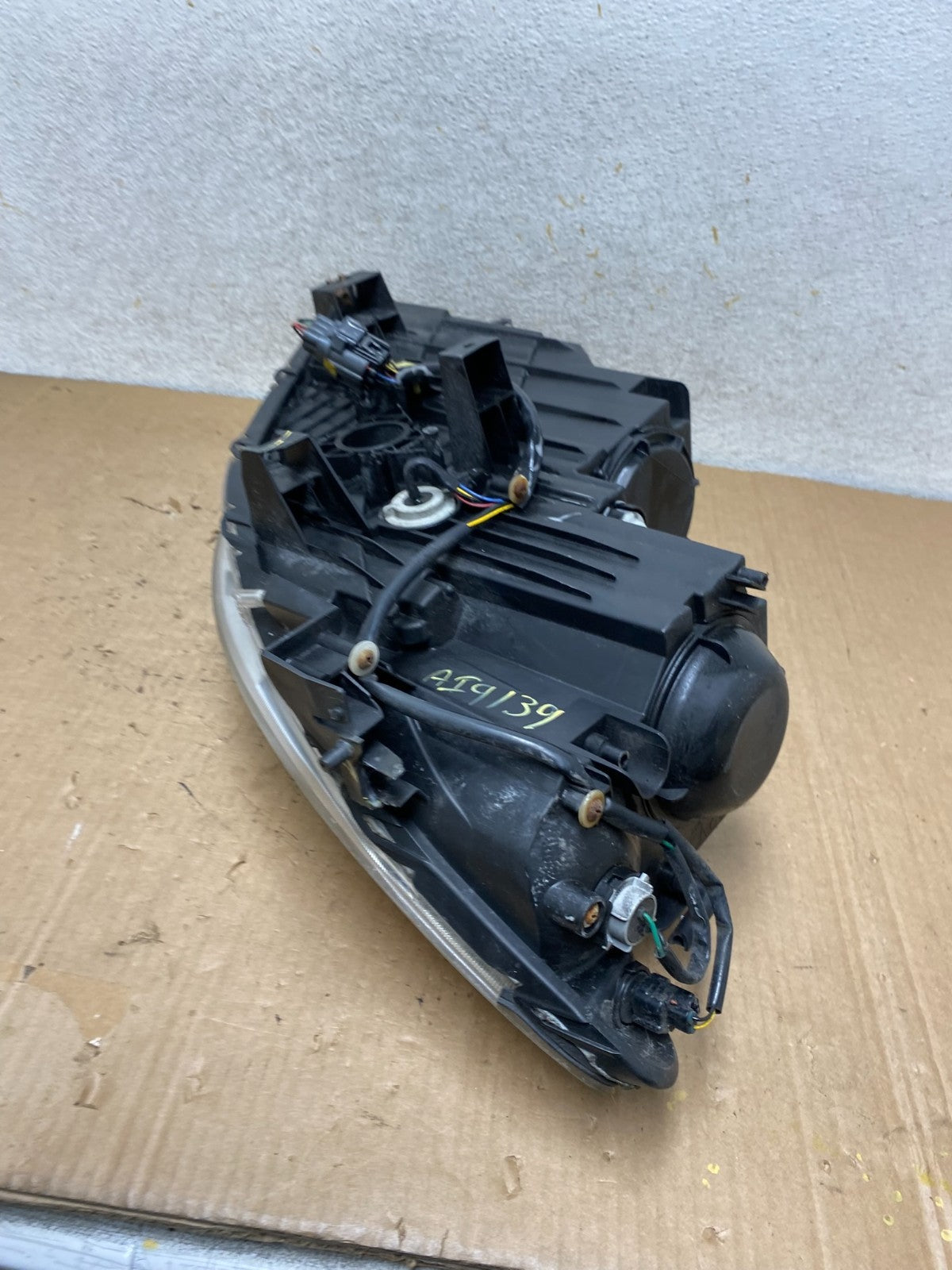 2010 - 2012 Mazda Cx9 Cx-9 Right Passenger RH Headlight Halogen AI9139 DW12