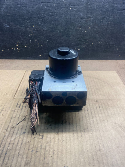 06-12 Mercedes R350,GL450,ML500 A2515452532 ABS AntiLock Brake Pump OEM Y4360 DG4