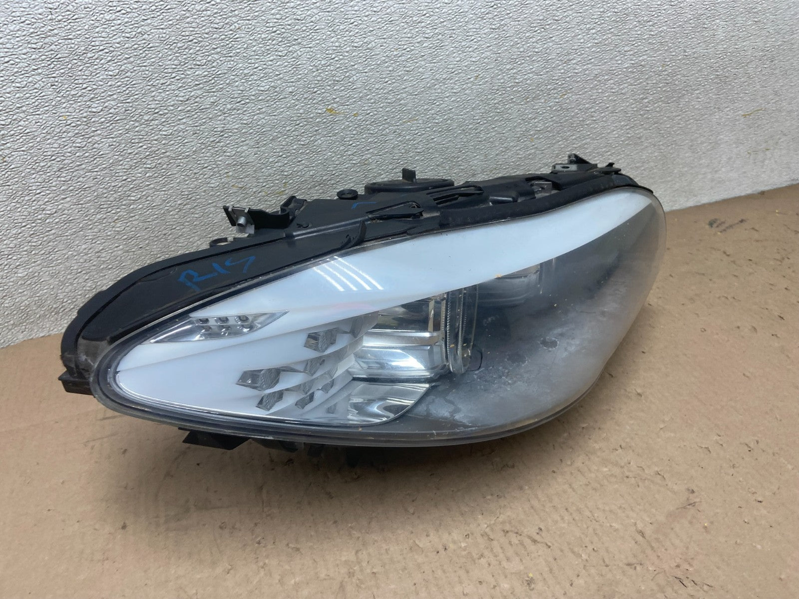 2011-2013 BMW 5 Series F10 Right Passenger Xenon HID AFS Headlight OEM AA1007 DW2