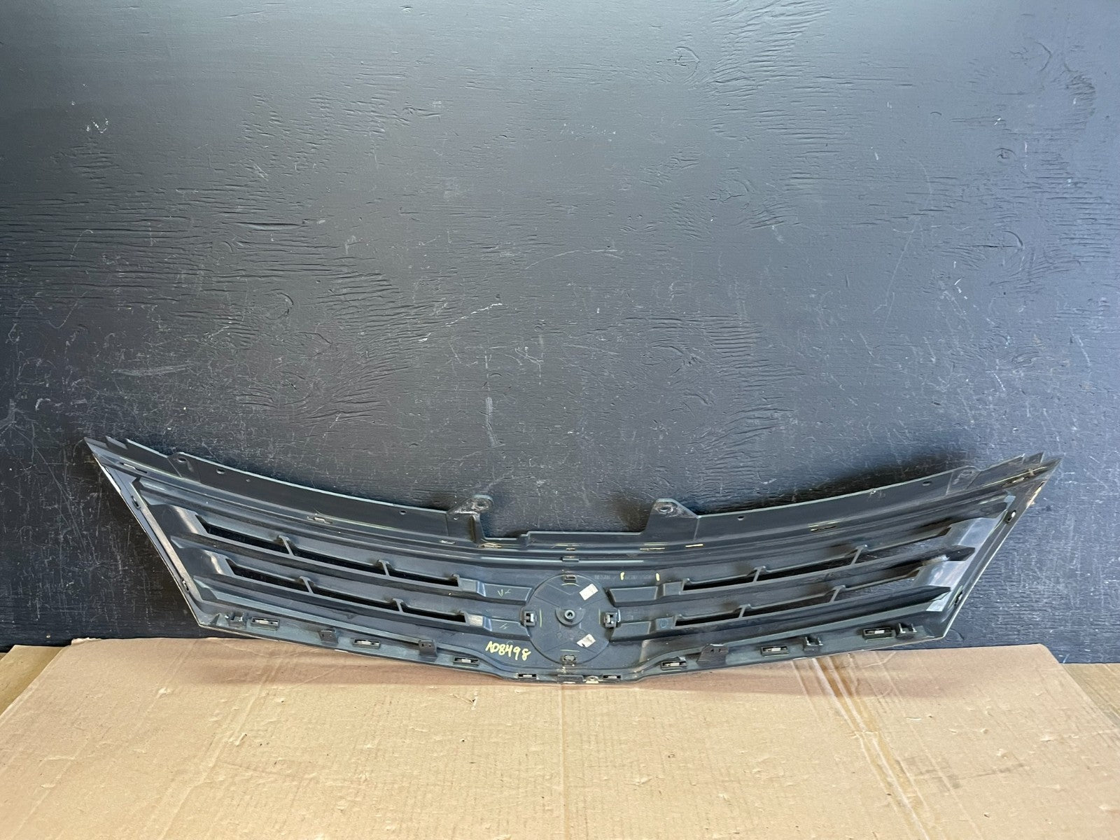 2007 2008 2009 Nissan Versa Sedan Front Upper Grill Grille AD8498 DG5