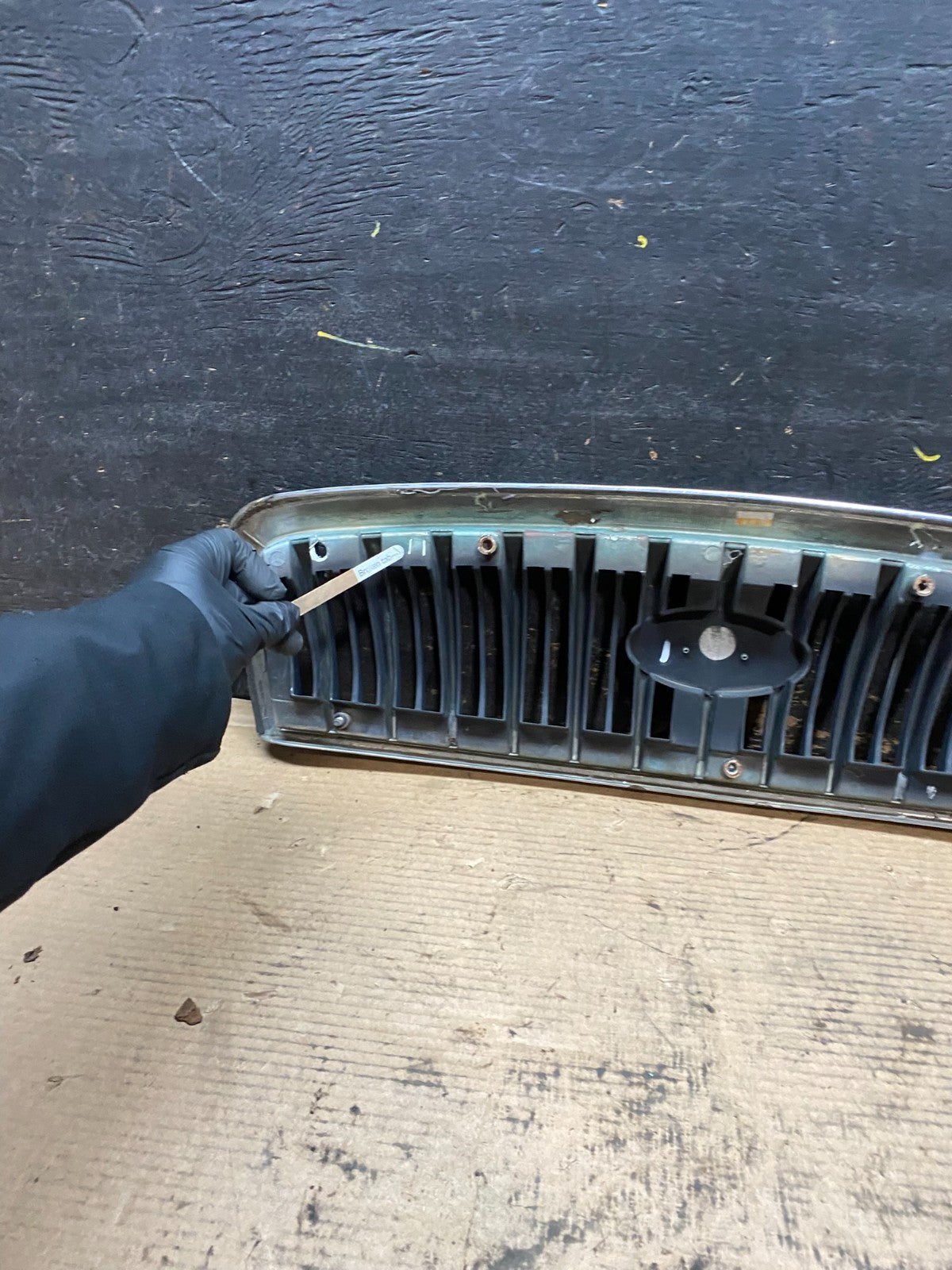 2001 to 2005 Hyundai Sonata Front Upper Grille Grill Bumper OEM V9466 DG7