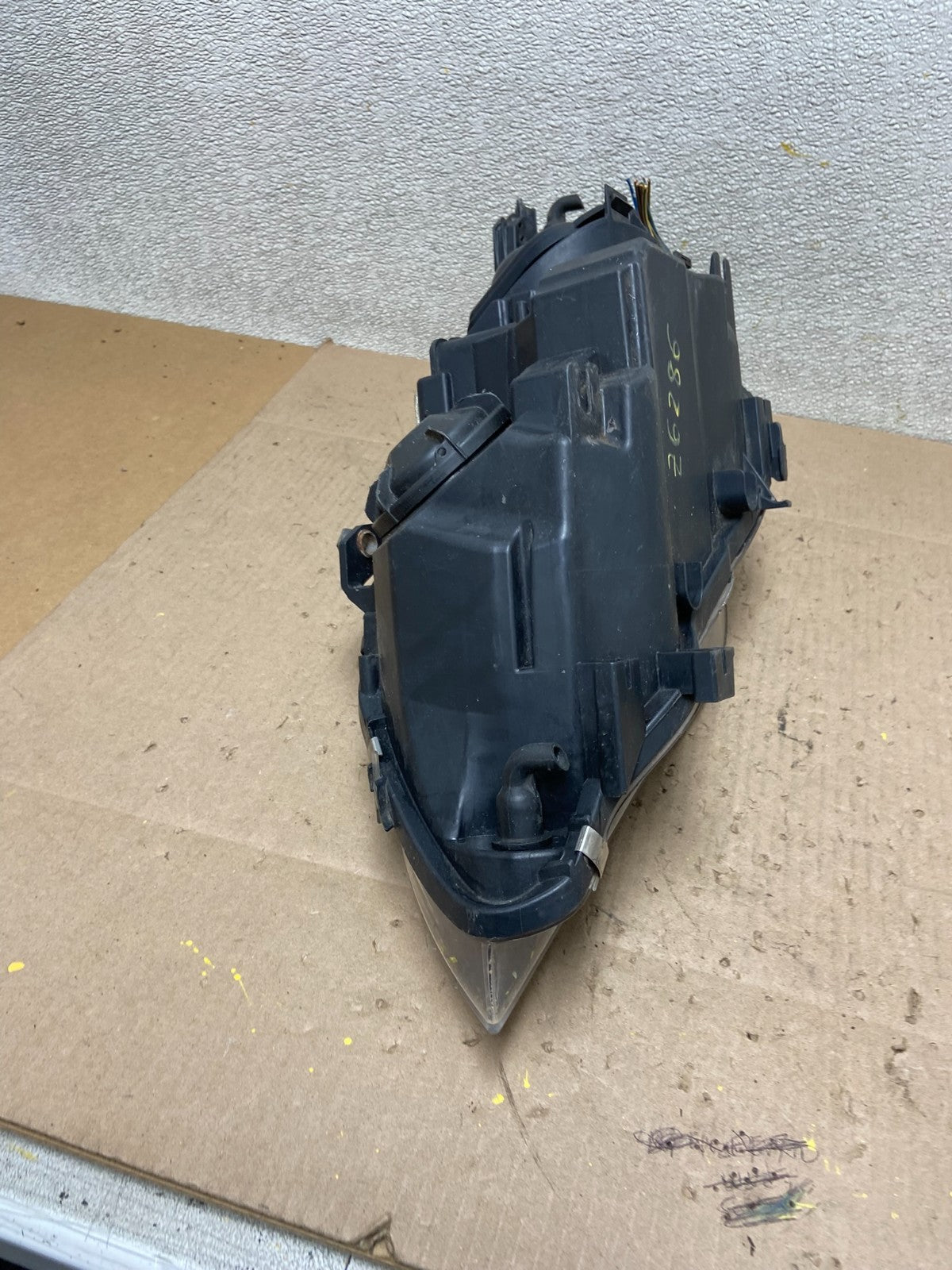 2008 to 2010 Bmw 5 Series 528i Halogen Right Headlight Oem Z6286 DW8