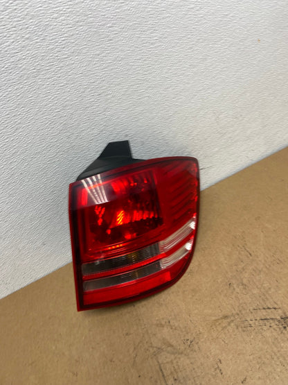 2009 - 2011 Dodge Journey Right Passenger Side Tail Light AC3026 LK2