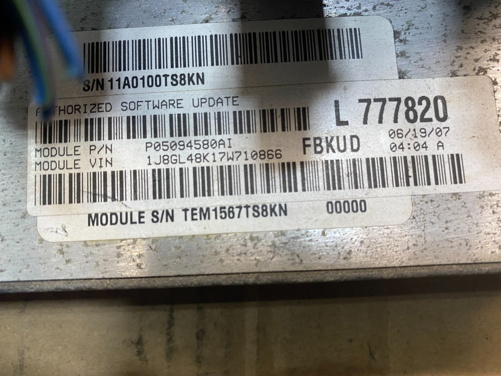 2007 Jeep Liberty Nitro 3.7L Engine Control Unit ECU ECM p05094580ai AC0985 DG2