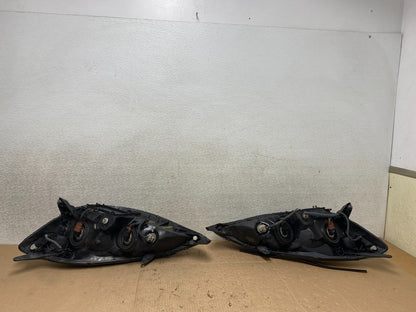 2006 to 2010 Toyota Sienna Left+Right Side Set Headlights Halogen W0948 DW10