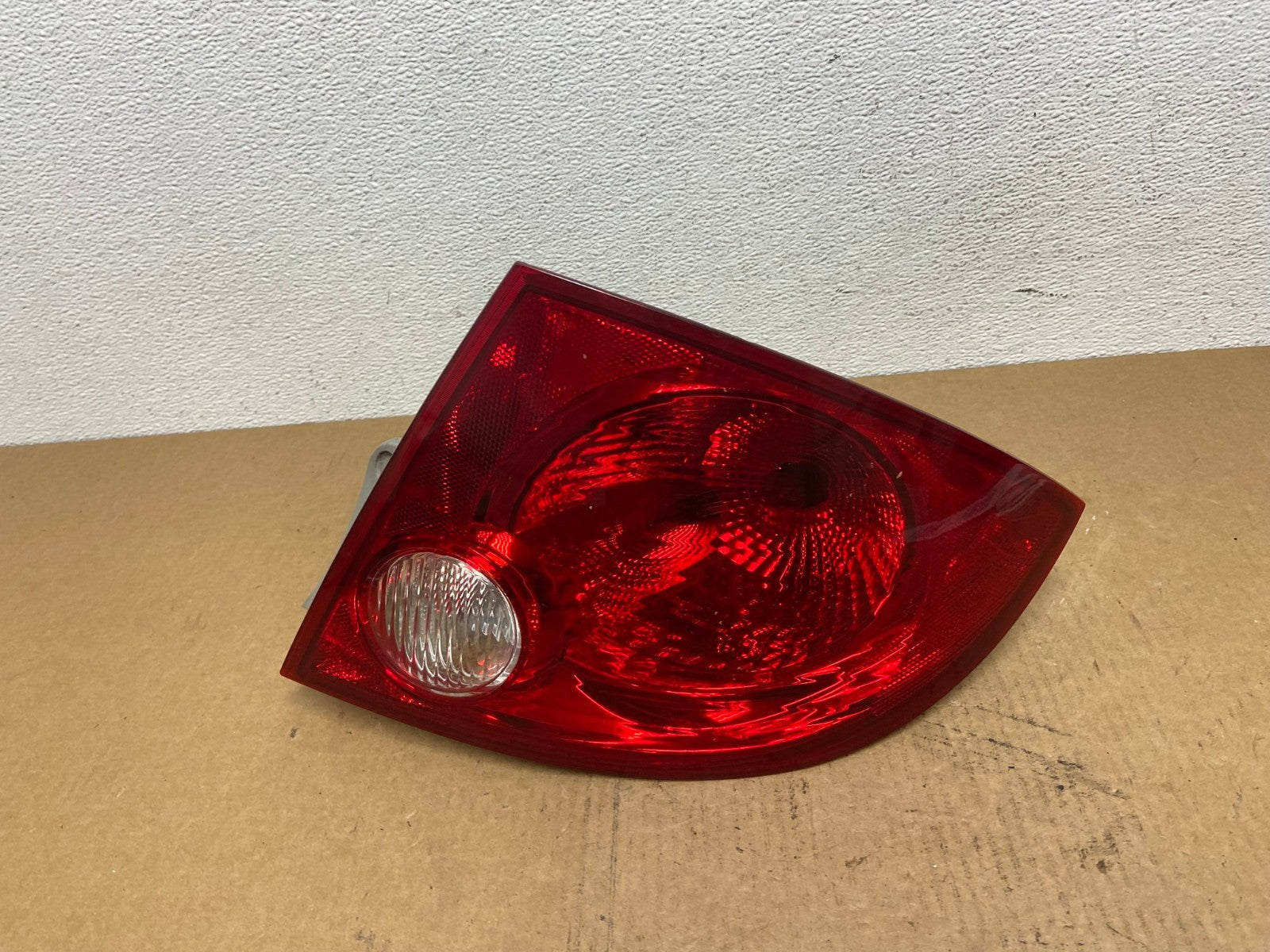 2005-2010 Chevrolet Cobalt Sedan Right Passenger RH Tail Light Oem AC1828 LK0