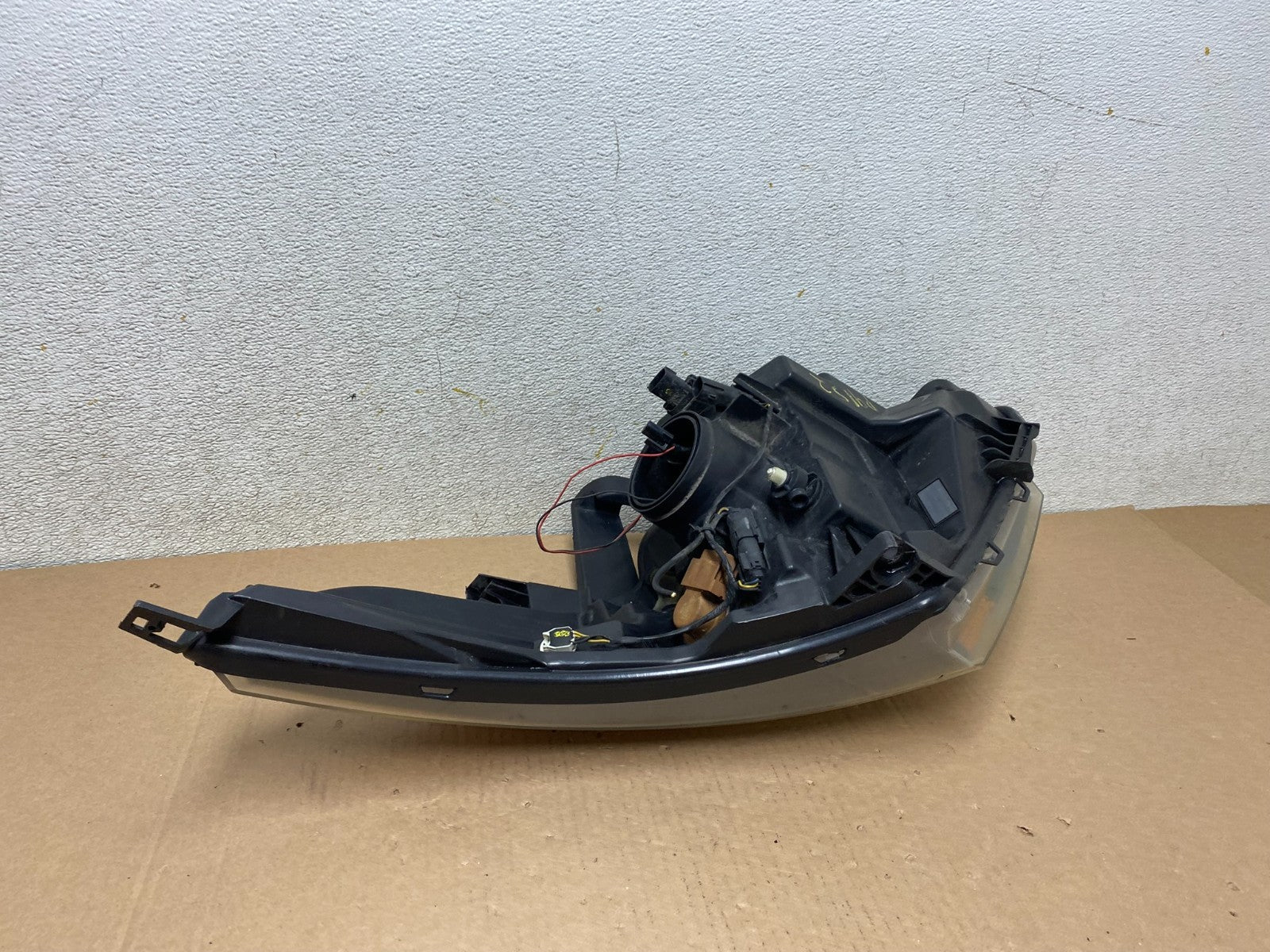 2011 to 2015 Ford Explorer Police Right Passenger Halogen Headlight Oem P9152 DW11