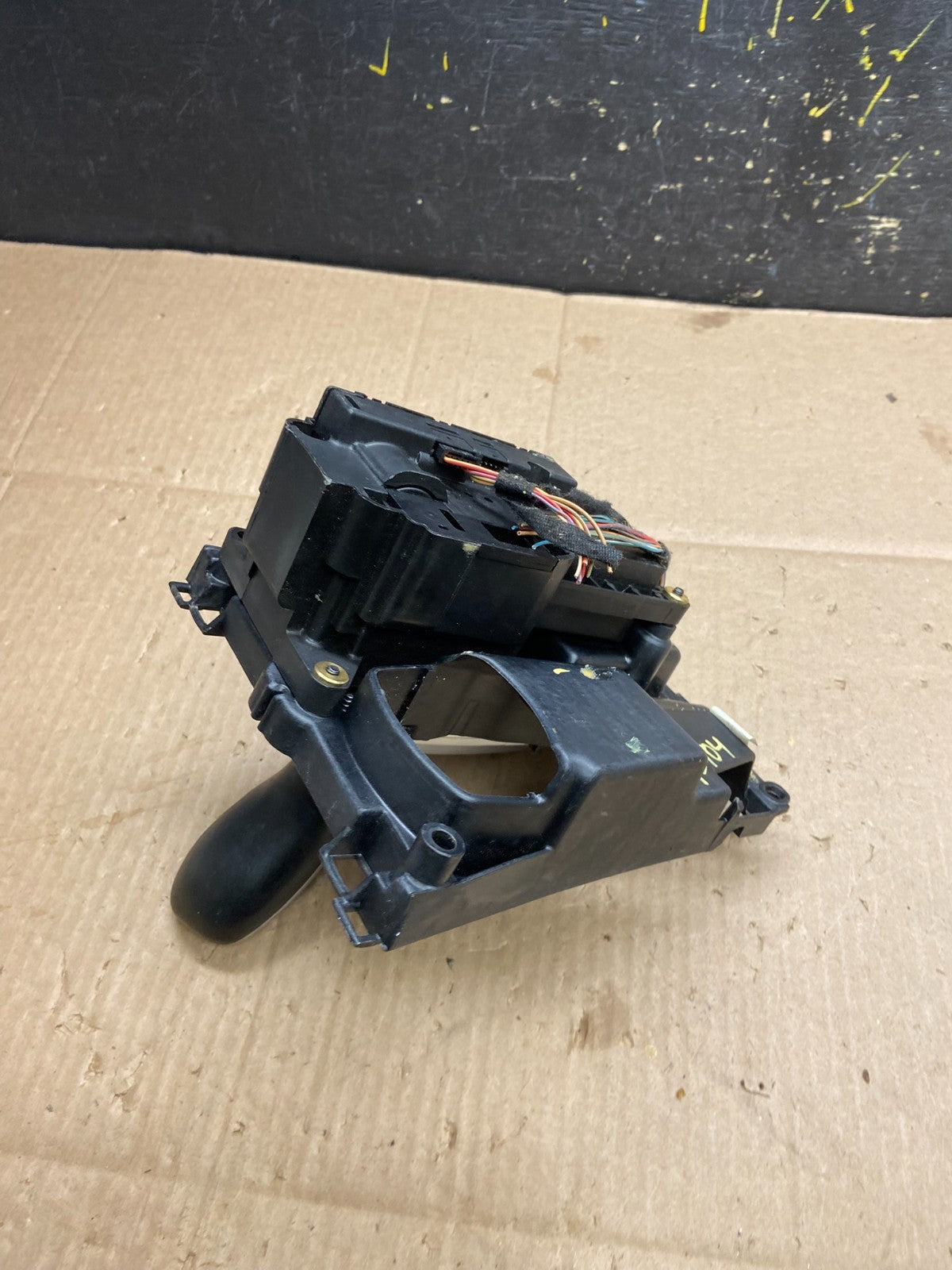 2007 to 2013 BMW X5 E70 Shift Shifter Selector Gear W/ Bezel OEM Y2404 DG4