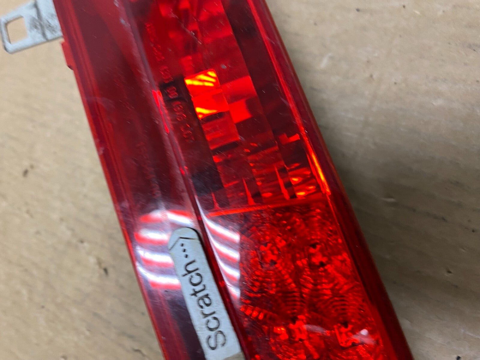 2002 to 2005 BMW 7-Series 745i 760i Right Passenger Inner Tail Light Oem O73794