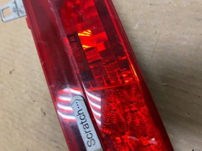 2002 to 2005 BMW 7-Series 745i 760i Right Passenger Inner Tail Light Oem O73794