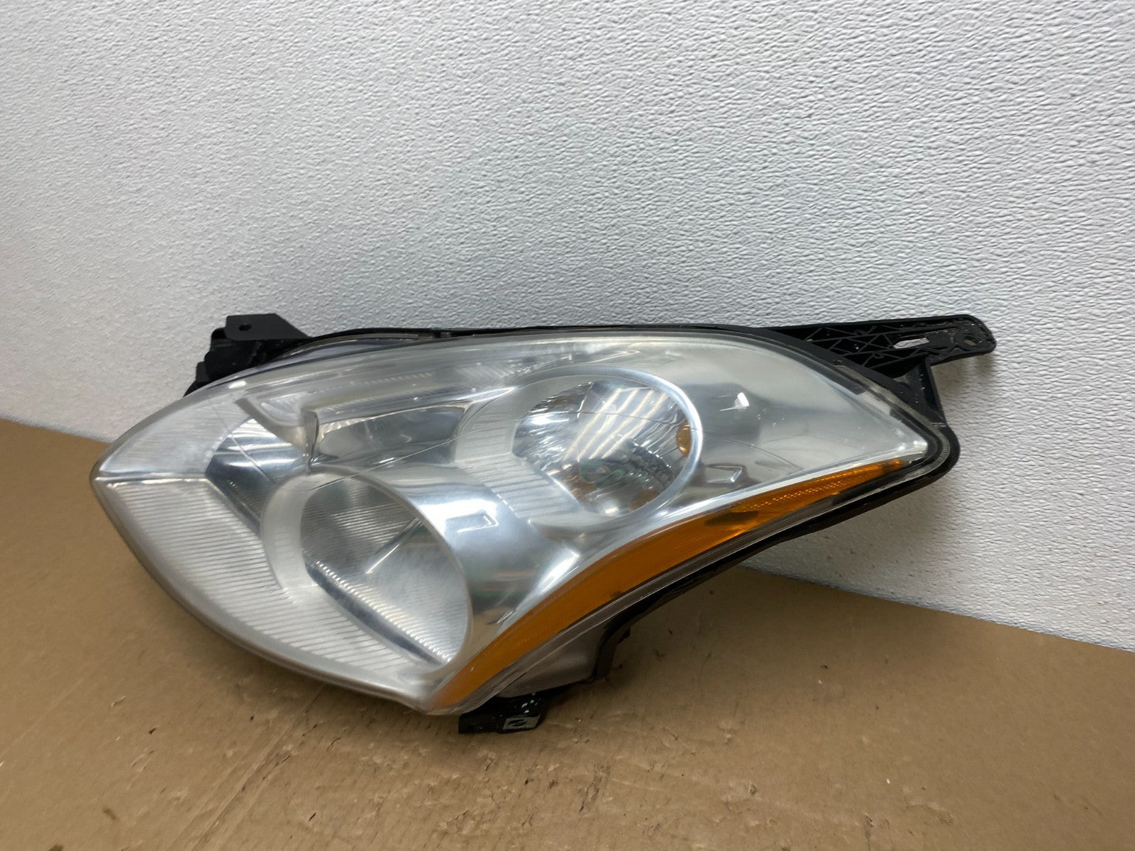 Sedan 2010 2011 2012 Nissan Altima Left Driver Side Headlight OEM AB6892 DW1