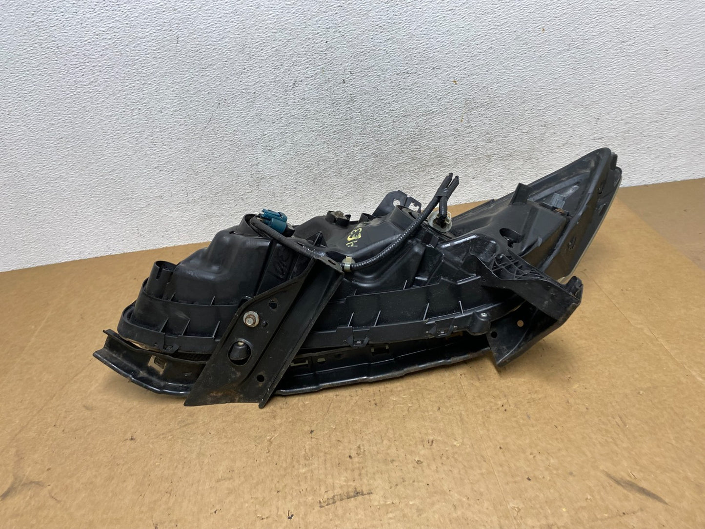 2012 Honda Civic Right Passenger RH Headlight Halogen AE3277 DW7