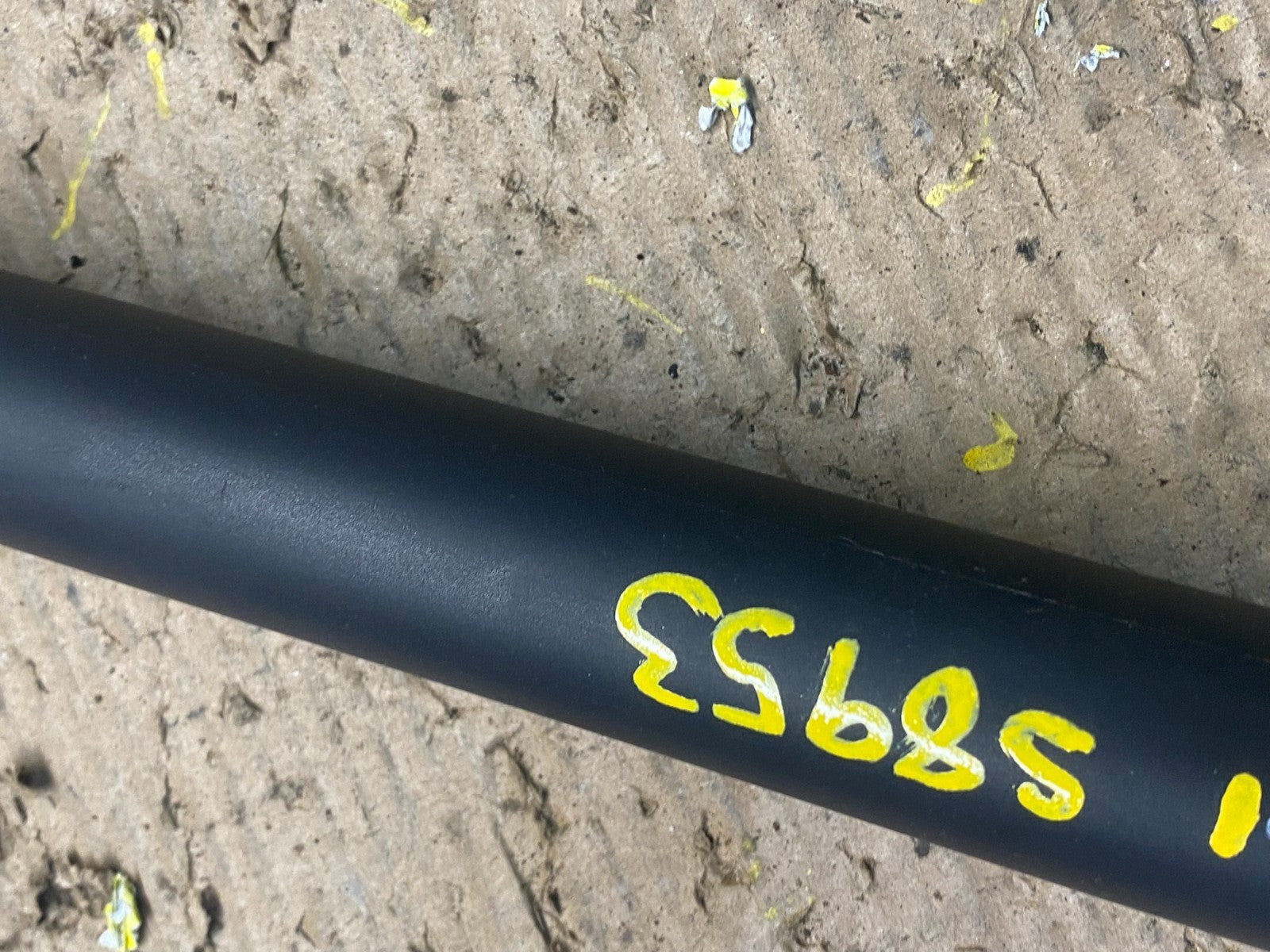 2013 - 2016 Ford Escape Tailgate Power Hatch Lift Right Strut S8953 DG3