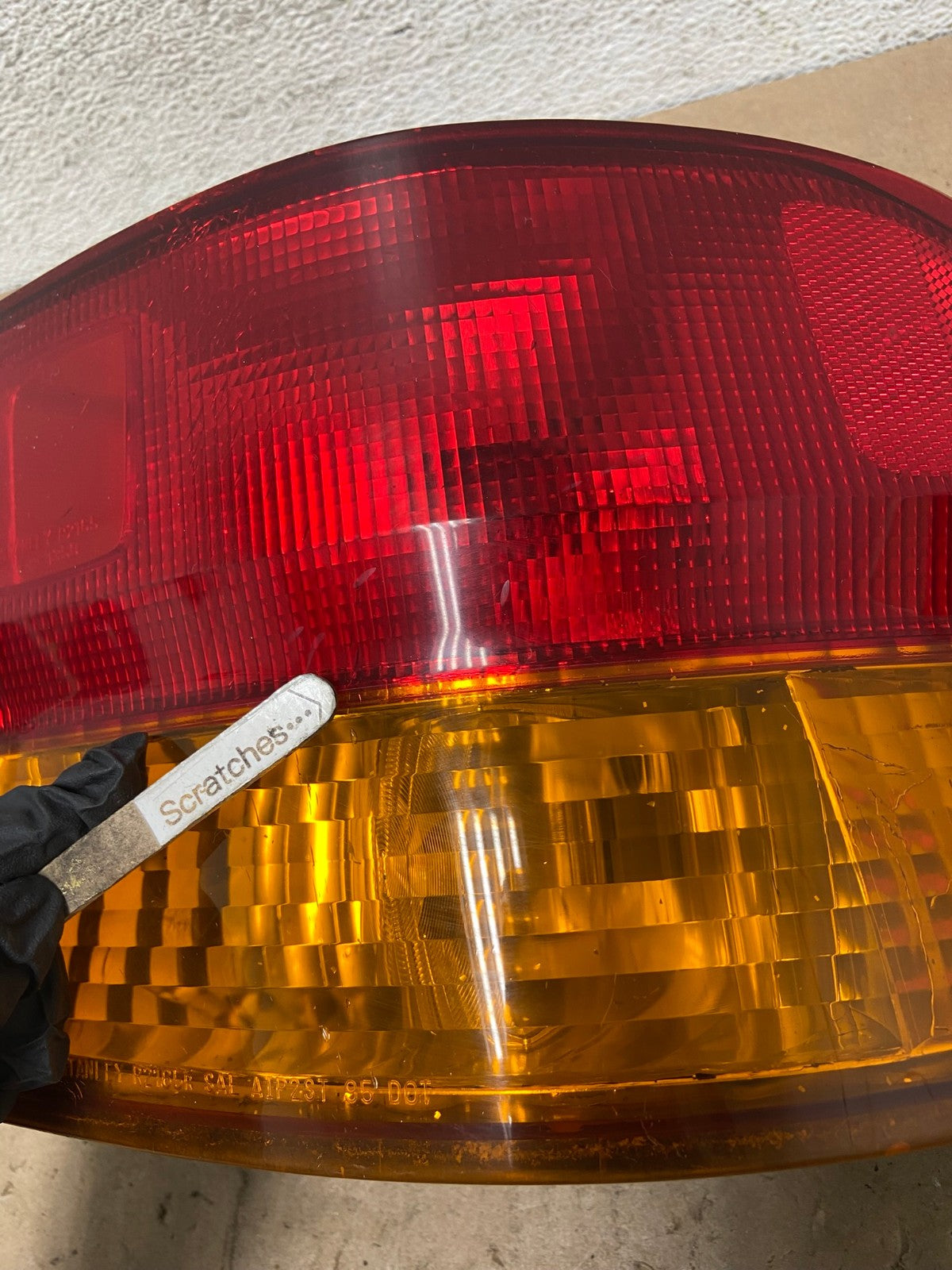 2002 2003 2004 Honda Odyssey Right Passenger Side Tail Light AG5418 LK3