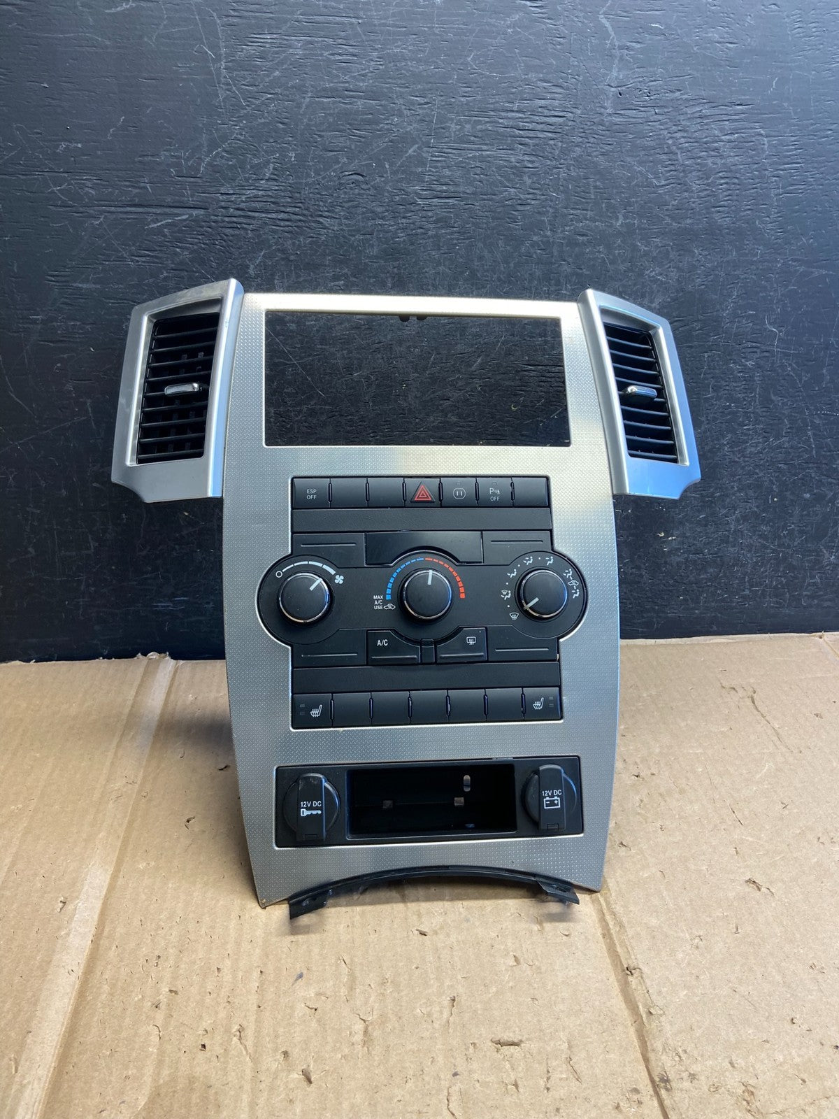 2008 to 2010 Jeep Grand Cherokee Center A/C Heater Climate Control AI2758 DG0