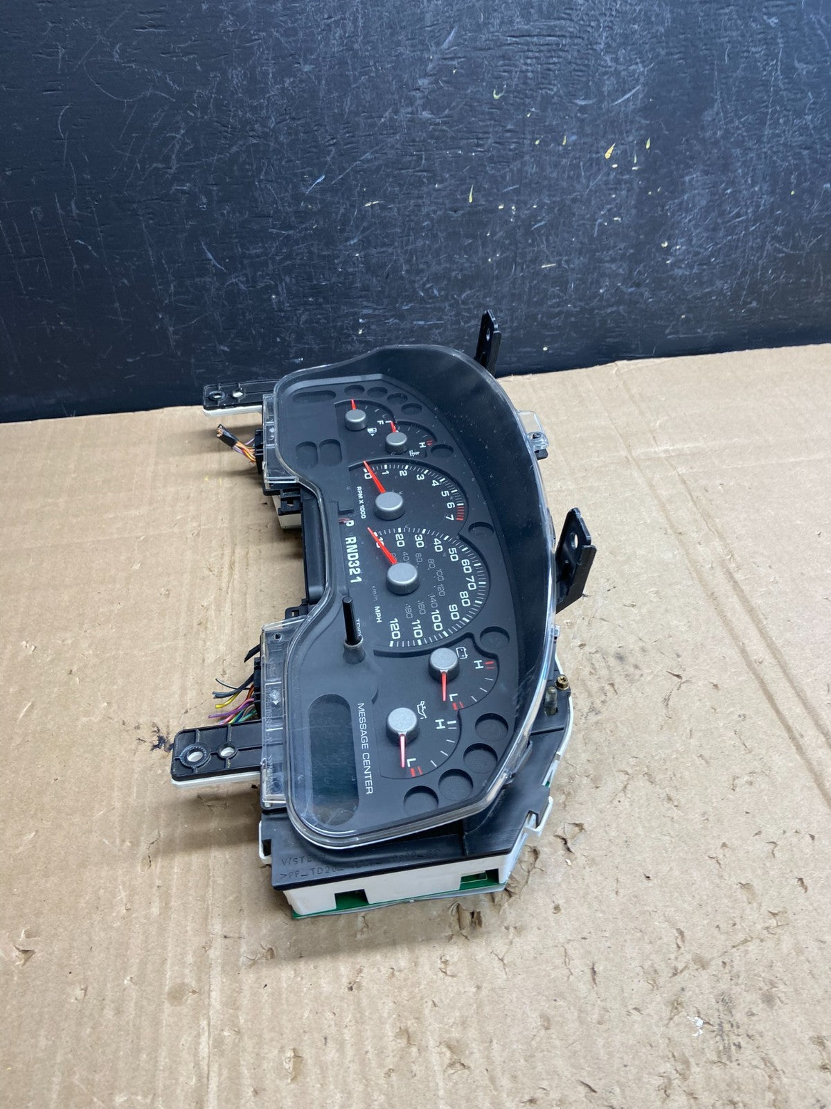 2004 2005 Ford Explorer Speedometer Cluster Gauge AE17992