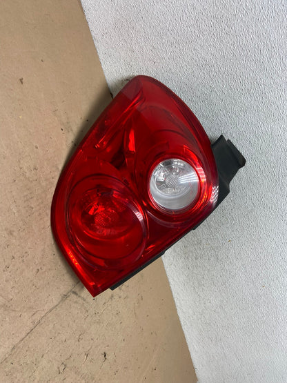 2010 to 2015 Chevrolet Equinox Left Driver Lh Side Tail Light AG5572 LK2