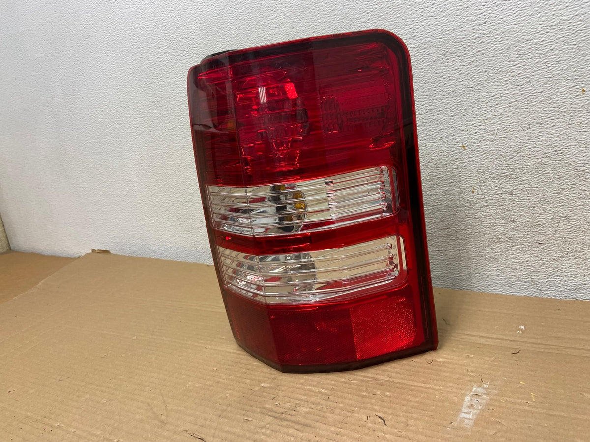 2008 to 2012 Jeep Liberty Right Passenger RH Side Tail Light AG9007 LK2