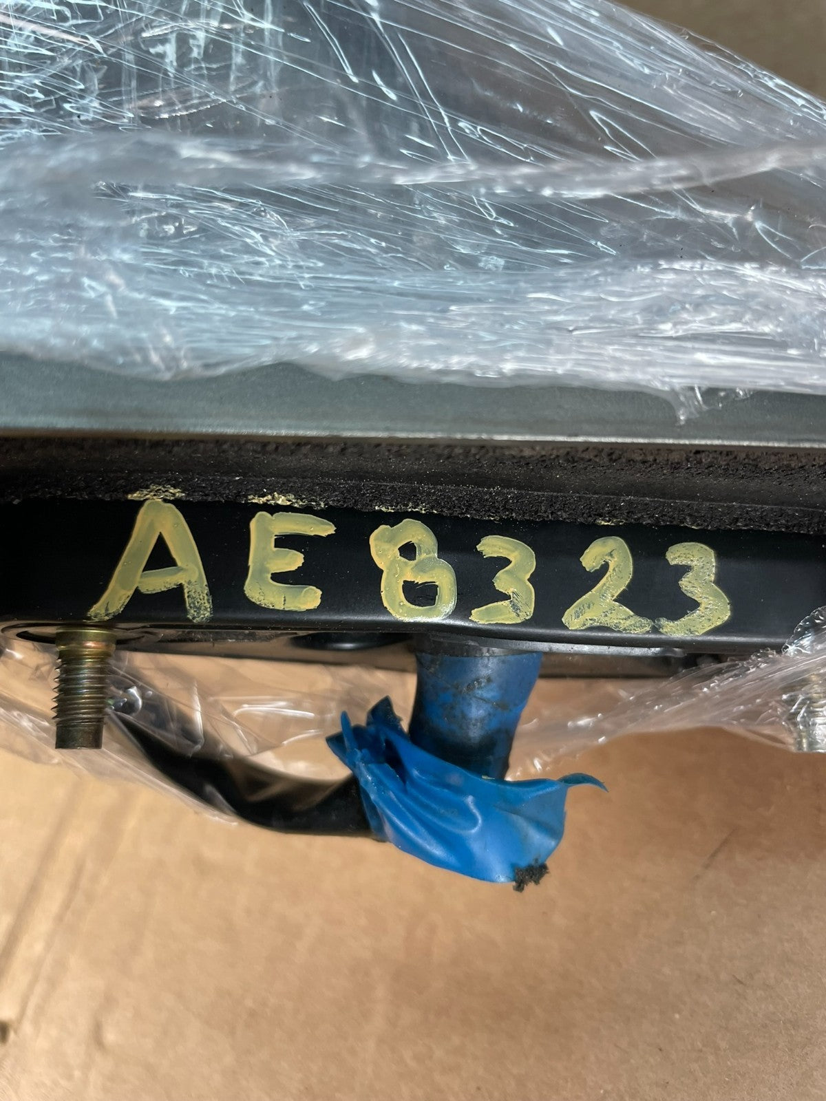 1997 to 2001 Lexus ES300 Left Driver LH View Door Mirror AE8323 DW11