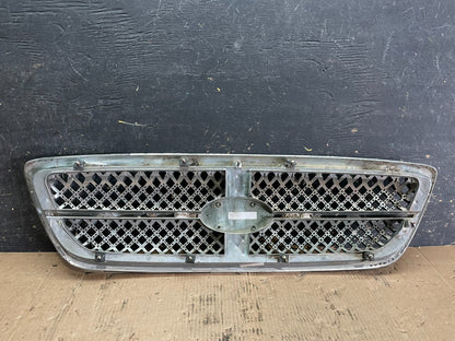 2004 to 2005 Kia Sedona Front Upper Grill Grille Z5930 DG3