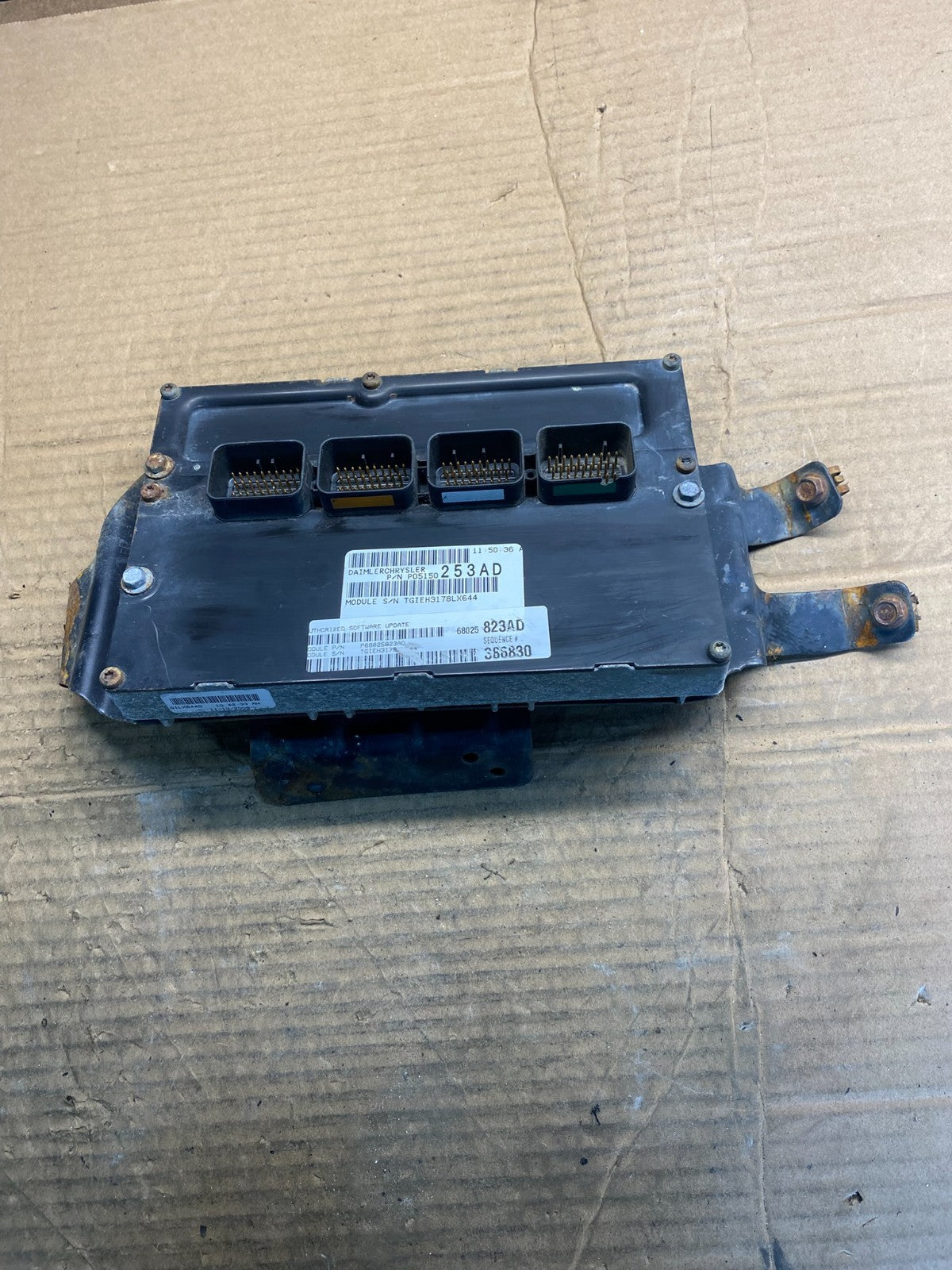 2008 2009 Dodge Caravan 3.6L Engine Computer ECU p68025823ad AA5759 DG0