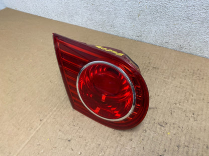 2004-2006 Kia Amanti Left LH Side Tail Light inner L8448 DW1