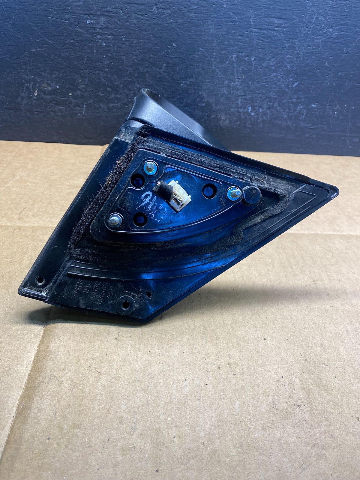 2012 to 2014 Hyundai Elantra Left Driver View Door Mirror AD3563 DW9