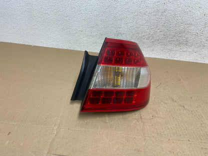 2007 to 2009 Lincoln MKZ Zephyr Right Passenger RH Side Tail Light AE6713 DW2