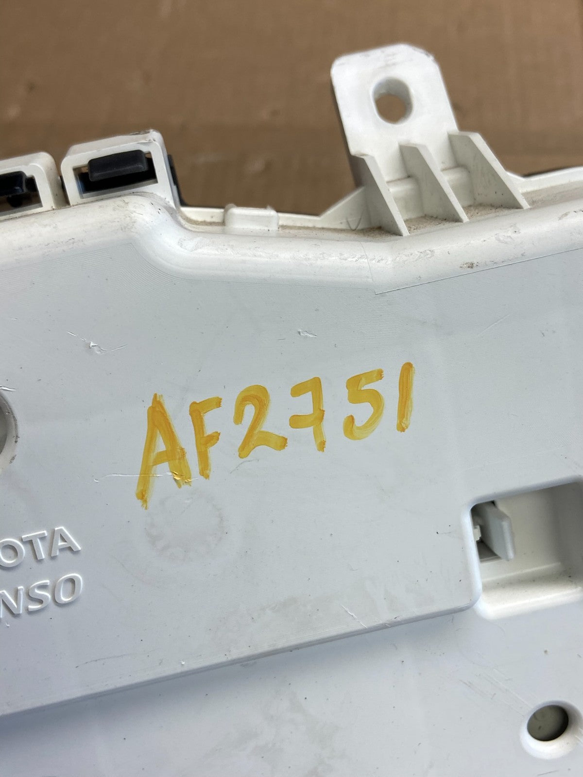 2007 Toyota Sienna Speedometer Cluster Gauge AF2751 DG7