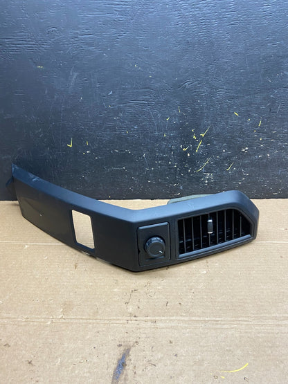 2015 - 2020 Ford F150 Center Left Dash Air AC Vent Bezel Trim OEM w6568 DG0
