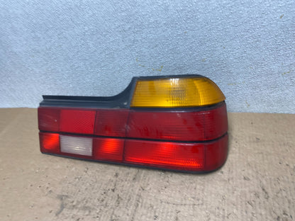 1988 to 1994 Bmw E32 735i 740i  Right Passenger Rh Side Tail Light W7493 DG1