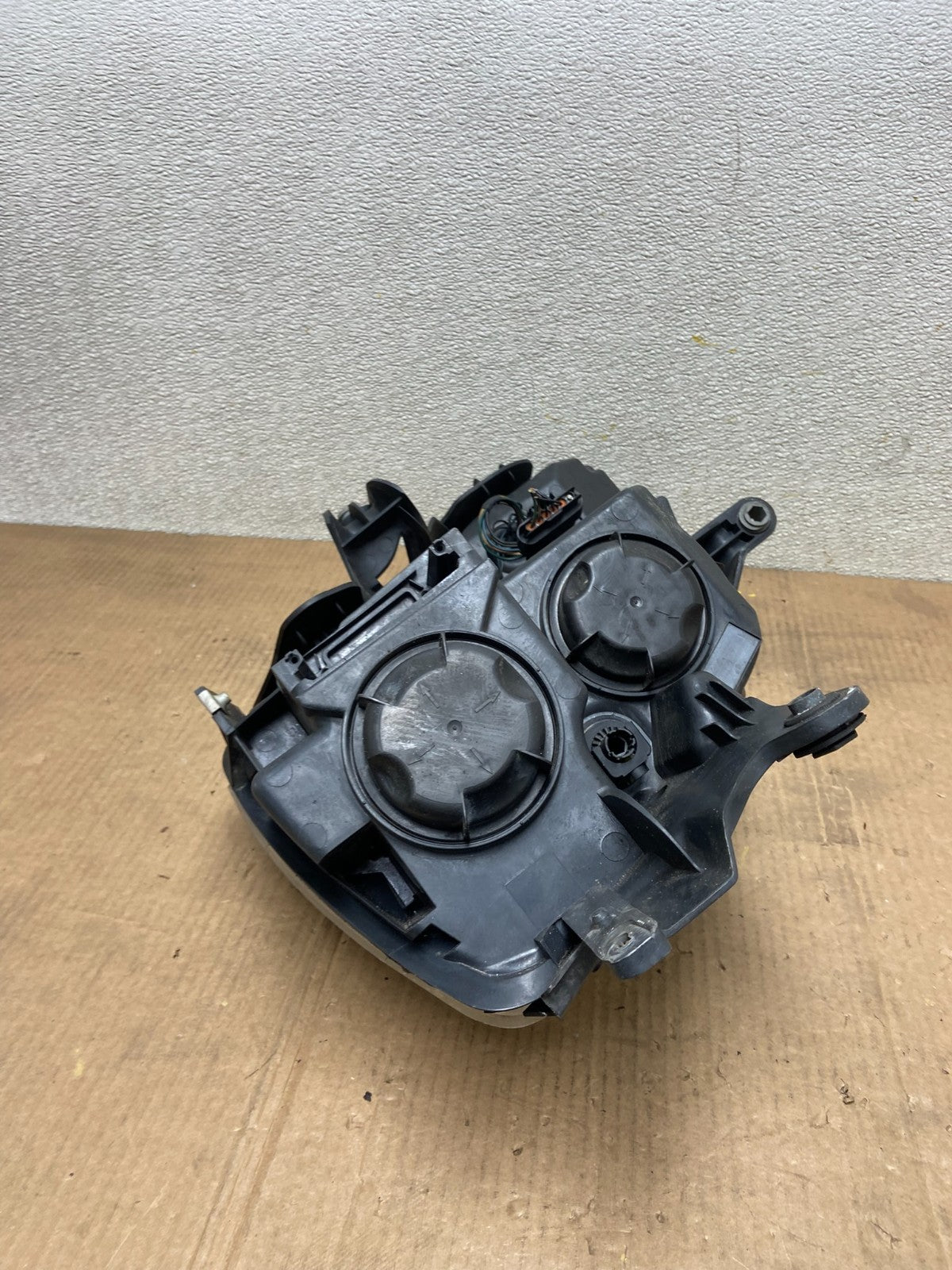 2007-2012 Gmc Acadia Halogen Headlight Right Passenger Side AA6527 DW6
