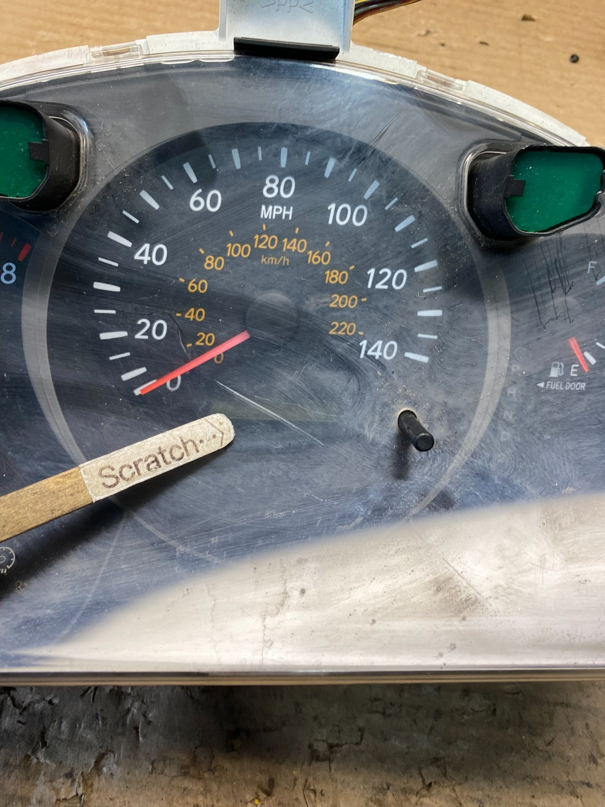 2001 2002 2003 Toyota Highlander Speedometer Insrument Gauge Cluster S3241 DG3