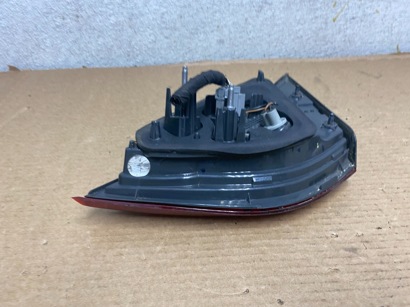 2015 to 2017 Chrysler 200 Sedan Left Driver Side Inner Tail Light Oem N9413 DW7