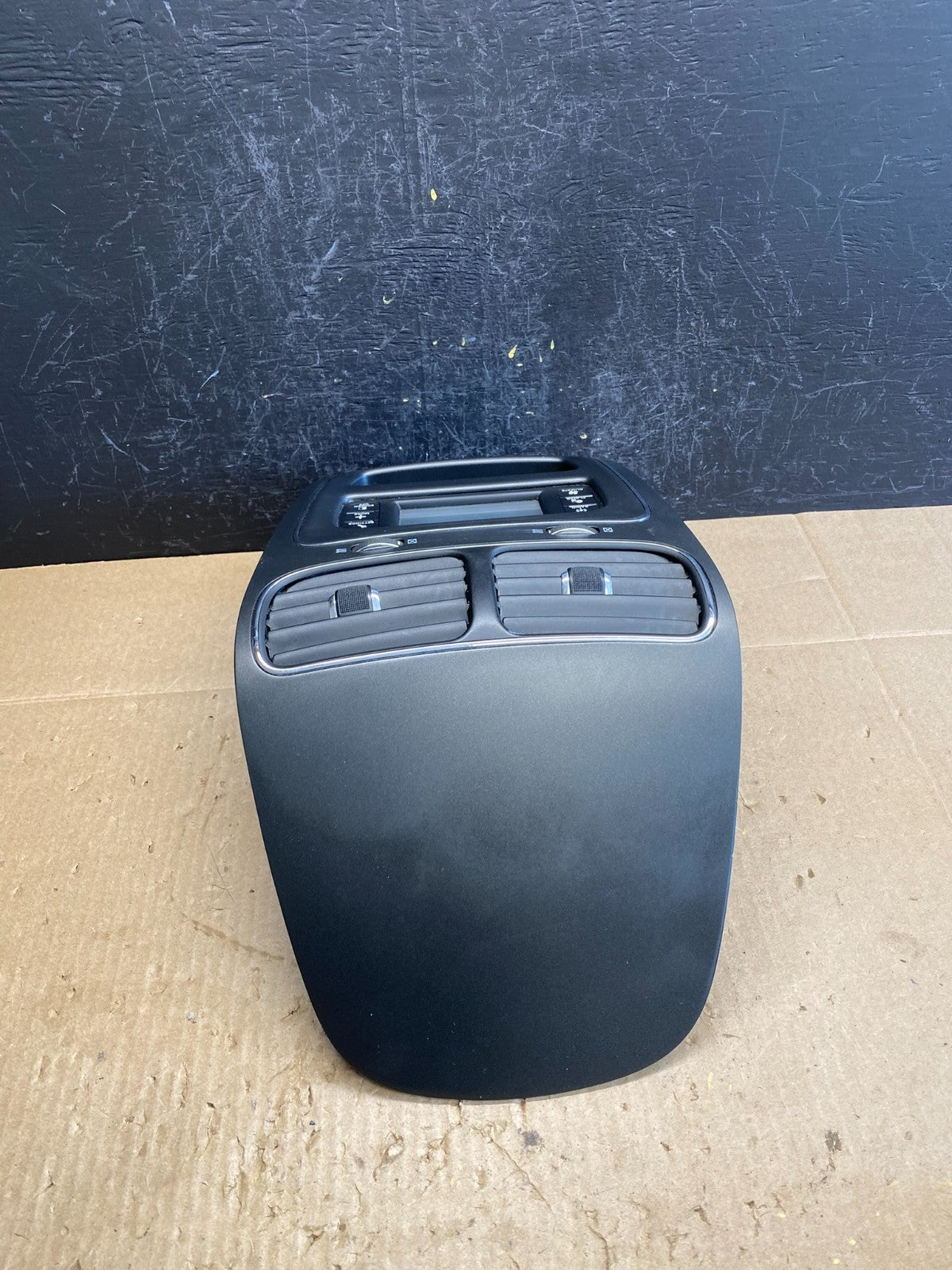 2011-2019 Dodge Journey 4.3 Radio Display Screen Bezel Trim Air Vents AC9093 DG3