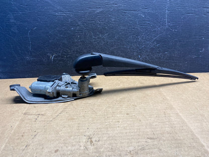 2009 to 2012 Toyota Matrix Rear Wiper Windshield Motor AD7559 DG3