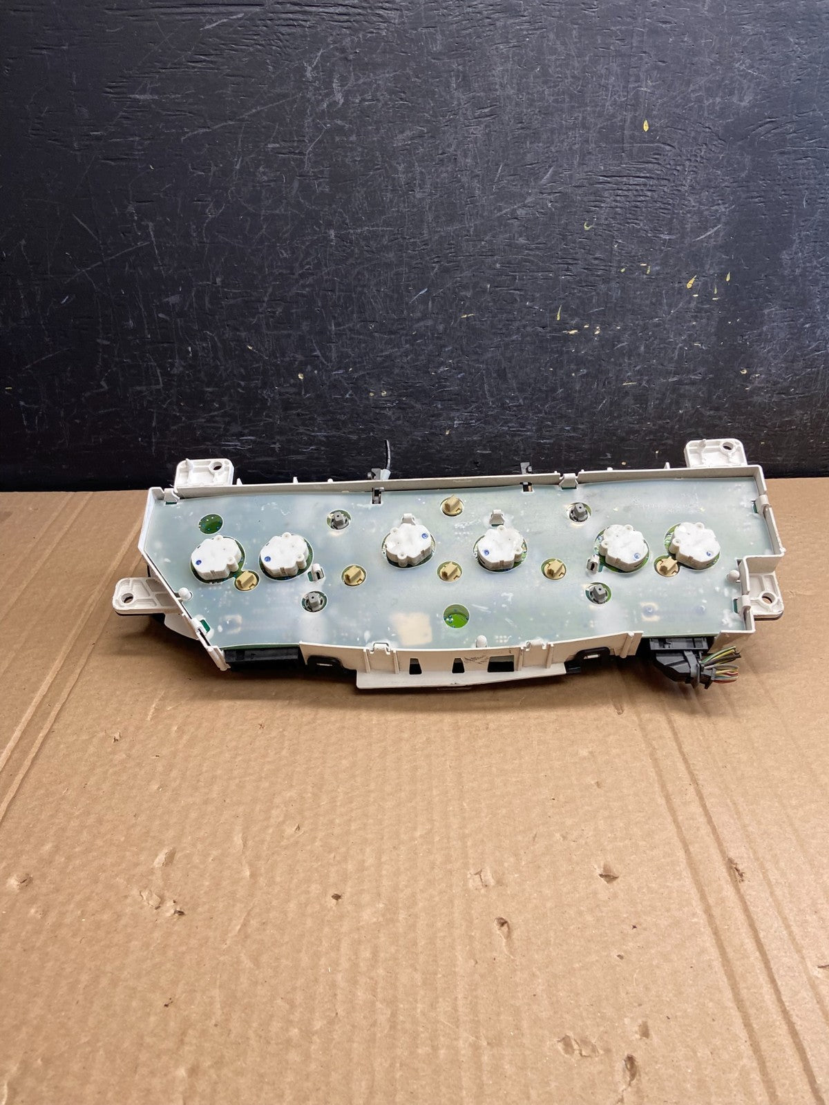 2006 Ford E350 Gauge Speedometer Cluster AF6138 DG5