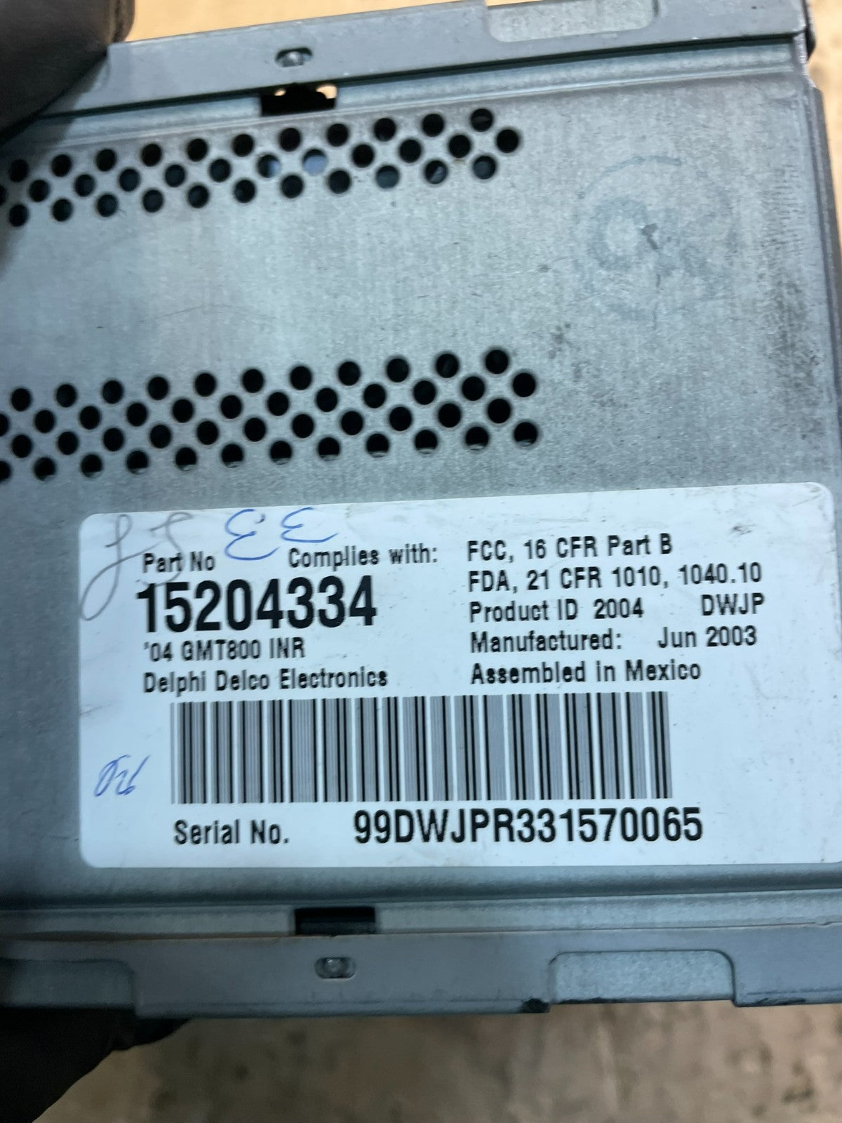 2003 to 2006 Cadillac Escalade Radio CD AM/FM Player OEM u9070 DG6
