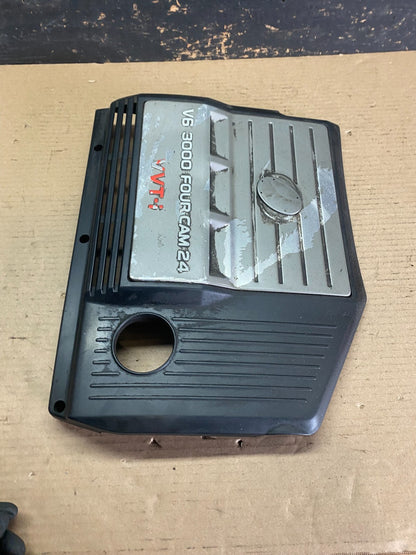 2000 to 2004 Toyota Sienna Highlander 3.0L  Top Engine Cover Lid OEM S1233 DG2