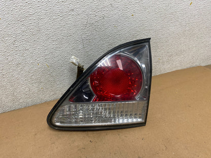 2000-2003 Lexus RX300 Right Passenger Side Rear Inner Tail Light H5896 DG10