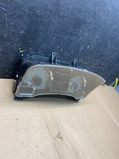 2007 to 2014 Ford Expedition Speedometer Cluster Gauge 7l1t-10849-rb t19212