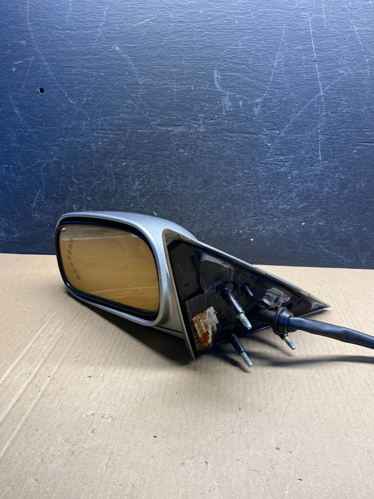 2000-2005 Cadillac Deville Left Driver LH Side View Door Mirror AG3534 MS11