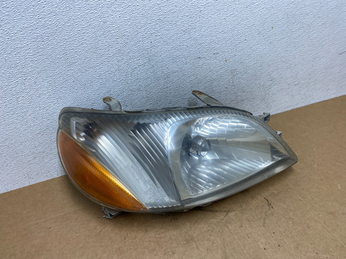 2000 2001 2002 Toyota Echo Right Passenger RH Side Headlight AD6129 DW2