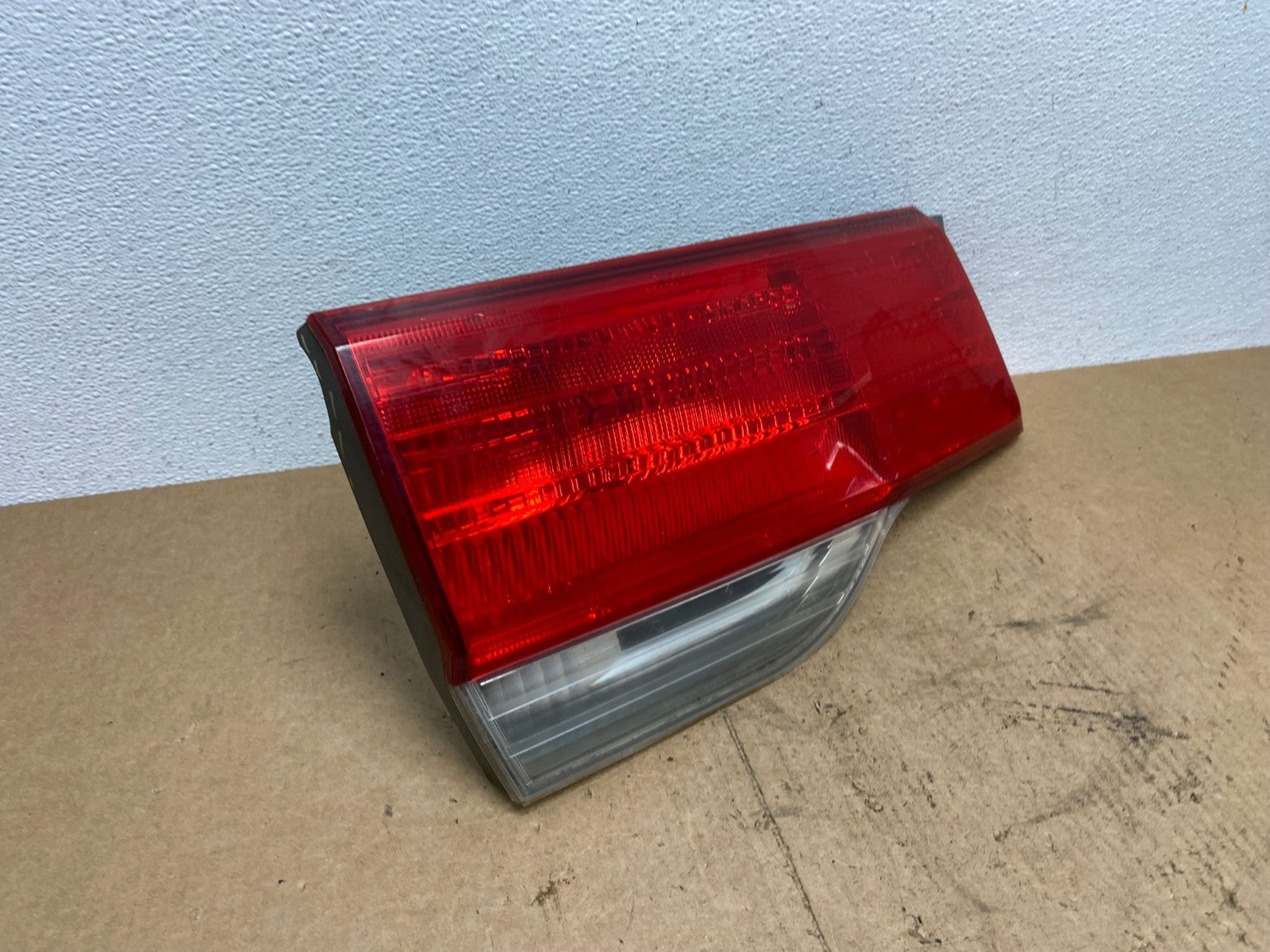 2008 to 2010 Honda Odyssey Left Driver LH Side Tail Light Inner Oem AC3368 LK2