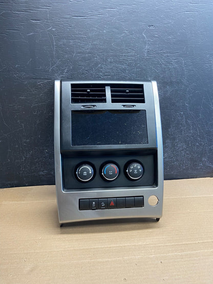 2008 to 2012 Jeep Liberty Dash Climate Temperature Control Radio Bezel AG5044 DG0